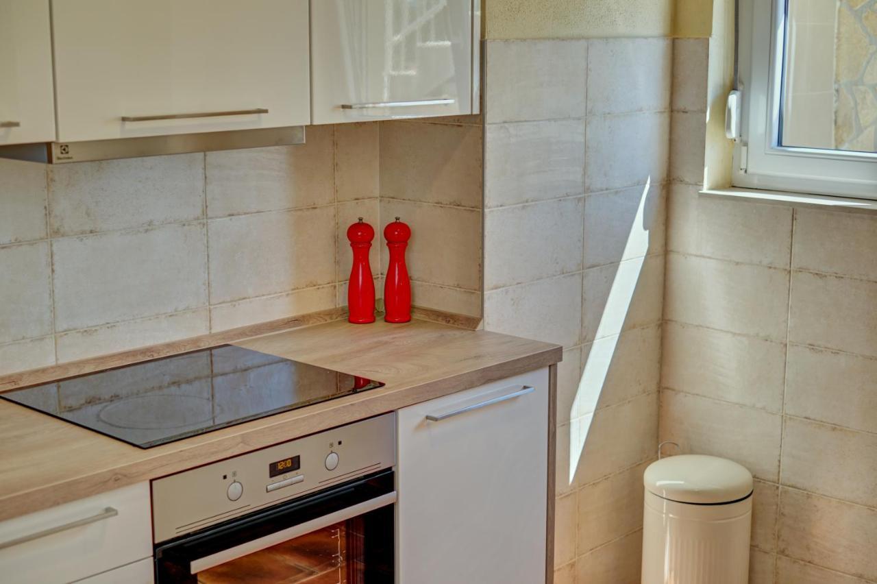 טרוגיר Anovi Holiday Homes By Litto מראה חיצוני תמונה