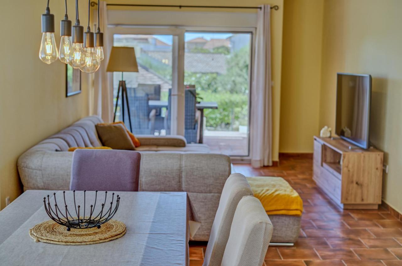 טרוגיר Anovi Holiday Homes By Litto מראה חיצוני תמונה