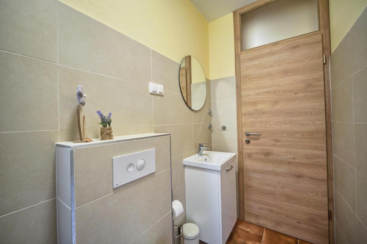 טרוגיר Anovi Holiday Homes By Litto מראה חיצוני תמונה