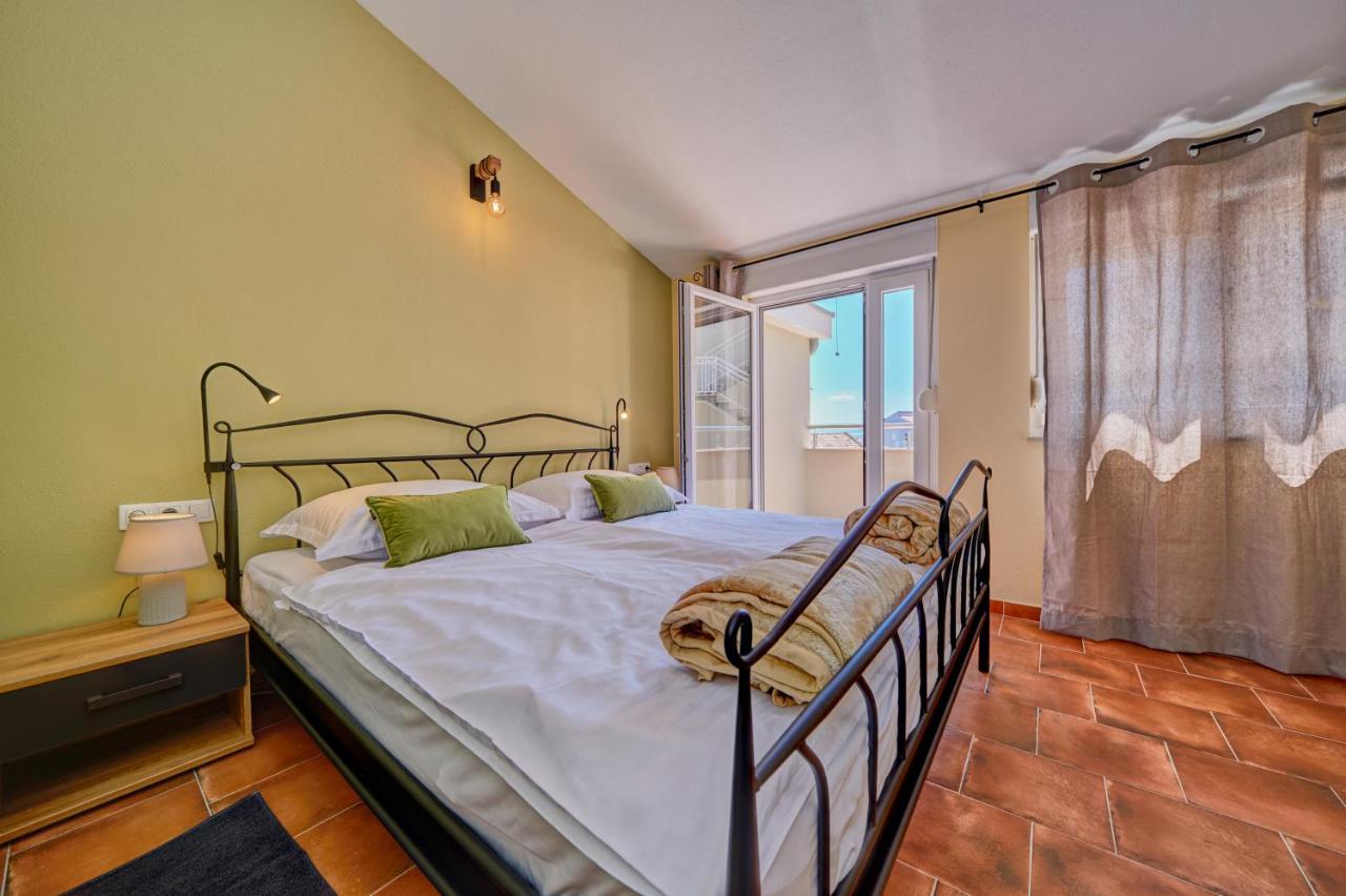 טרוגיר Anovi Holiday Homes By Litto מראה חיצוני תמונה