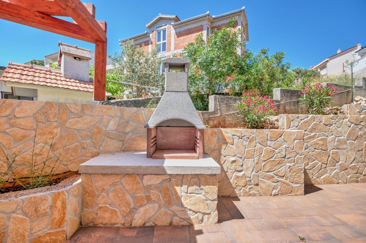 טרוגיר Anovi Holiday Homes By Litto מראה חיצוני תמונה