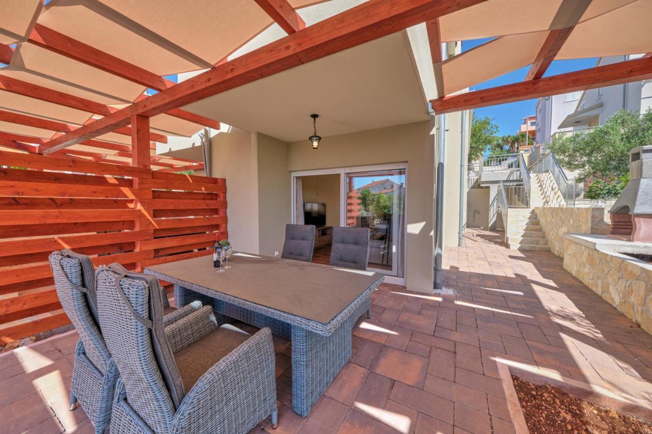 טרוגיר Anovi Holiday Homes By Litto מראה חיצוני תמונה